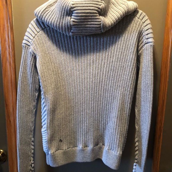 COPY - Rare Lululemon Sweater! - Picture 5 of 10